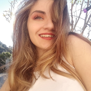 Manon - Prof d'aide aux devoirs - Boulbon