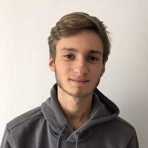 Celeste - Prof de maths - Lyon