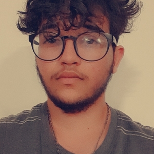 Adham - Prof de maths - Amiens