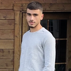 Zaky - Prof de maths - La Celle-sous-Gouzon