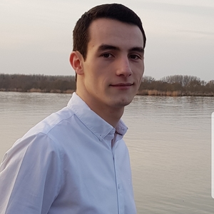 Ewen - Prof de maths - Grenoble
