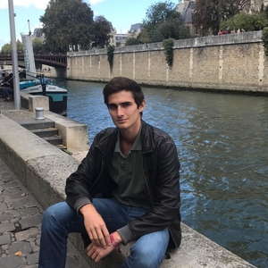Alexandre - Prof de maths - Rennes