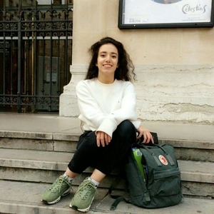 Audrey - Prof de SVT - Ablon-sur-Seine