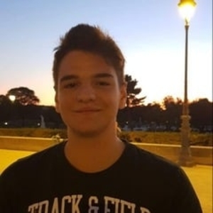 Bastien - Prof de maths - Cergy