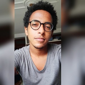 Anas - Prof de maths - Bourges