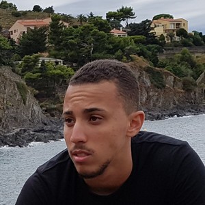 Yanis - Prof de maths - Villeneuve-d'Ascq