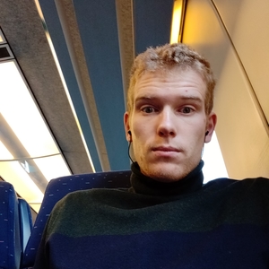Arthur - Prof d'initiation informatique - Floreffe