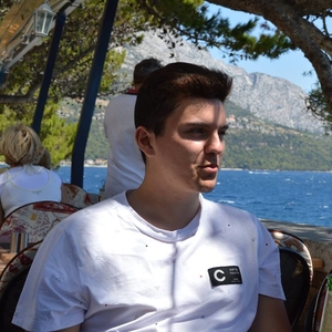 Lucas - Prof de physique - chimie - Tarbes