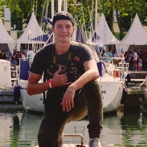 Adrien - Prof d'aide aux devoirs - Lorient