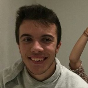 Theo - Prof d'aide aux devoirs - Tours