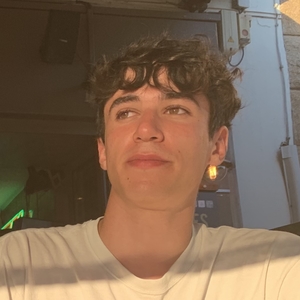 Lucas - Prof de maths - Gif-sur-Yvette