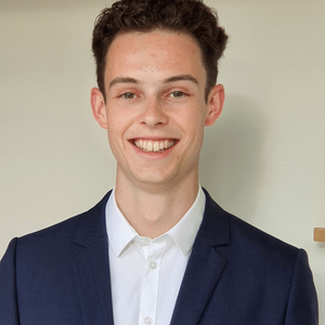 Pierre - Prof de maths - Lille