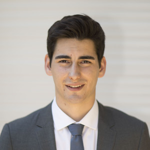 Antoine - Prof de maths - Cergy