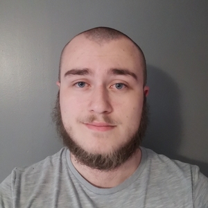 Romain - Prof de réseaux informatiques - Frontignan