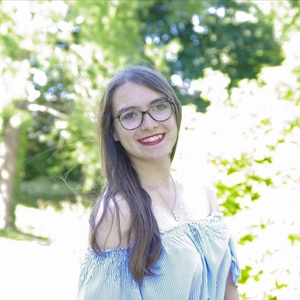 Agathe - Prof de maths - Beaucouzé