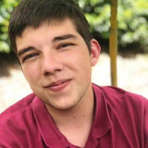 Dan - Prof d'initiation informatique - Montargis