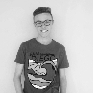 Nathan - Prof d'anglais - Angers