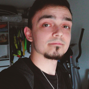 Baptiste - Prof d'initiation informatique - Esnouveaux