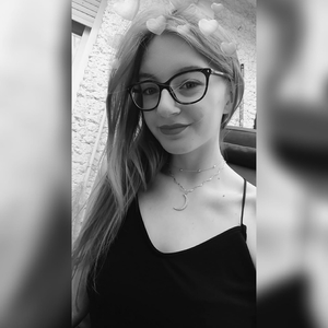 Charlotte - Prof de biologie - Douai