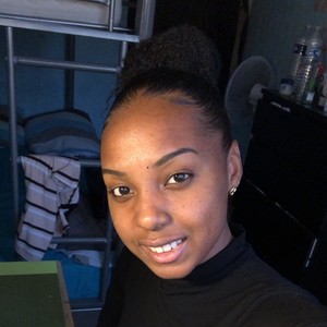 Joeline - Prof d'anglais - Épinay-sur-Seine
