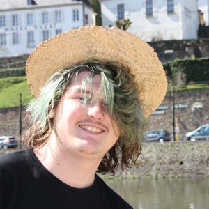 Joshua - Prof de maths - Saint-Martin-d'Hères