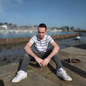 Julien - Prof de maths - Montauban-de-Bretagne