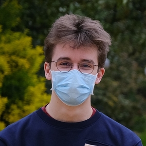 Paul - Prof d'histoire - Angers
