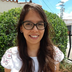 Cinthia - Prof d'espagnol - Poitiers
