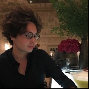 Louis - Prof d'histoire - Paris