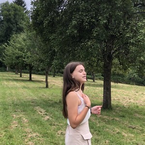 Clara - Prof d'aide aux devoirs - Frontonas