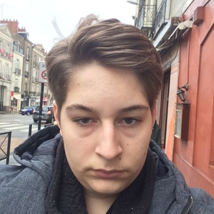 Jeanbaptiste - Prof de physique - chimie - Saint-Herblain