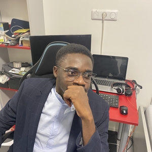 Stephen - Prof d'initiation informatique - La Courneuve