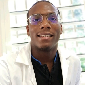 Floryan - Prof de physique - chimie - Baie-Mahault