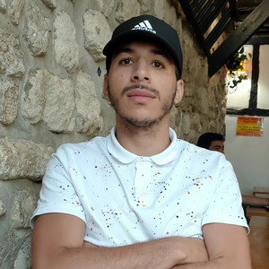 Takfarinas - Prof de maths - Antony