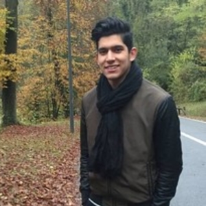 Mohamed - Prof d'initiation informatique - Lille