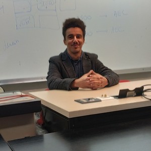 Brahim - Prof de droit des affaires - Villeurbanne