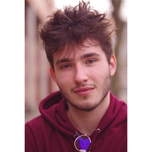 VICTOR - Prof de droit civil - Viroflay