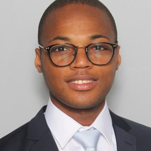 Mohamed - Prof de droit des affaires - Aix-en-Provence