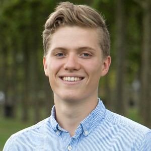 Adrien - Prof d'aide aux devoirs - Montigny-le-Bretonneux