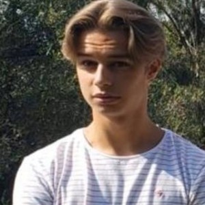 Arthur - Prof de maths - Saint-Nom-la-Bretèche