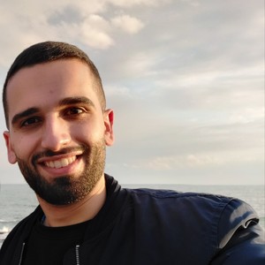 Ali - Prof de maths - Grenoble