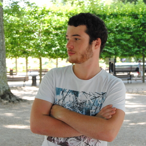 Ludovic - Prof d'histoire - Tours