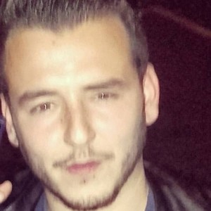 Amine - Prof d'anglais - La Rochelle