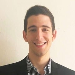 Antonio - Prof d'initiation informatique - Paris