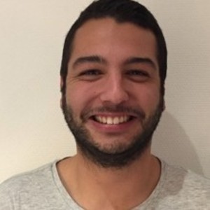 Yanis - Prof d'histoire - géo - Lyon