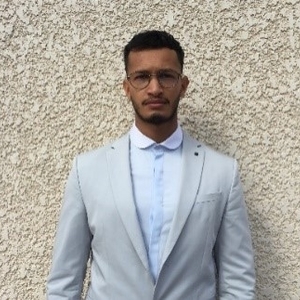 Sofiane - Prof de marketing - Lardy