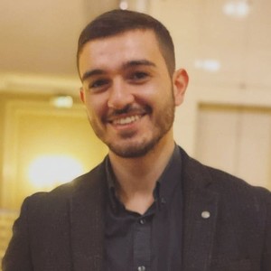 Yannis - Prof d'aide aux devoirs - Roubaix