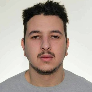 Houssem - Prof d'initiation informatique - Paris