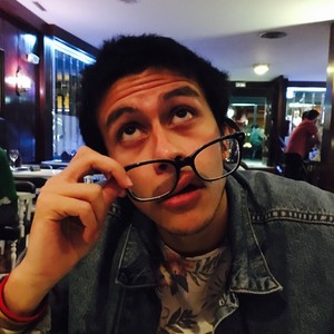 Santiago - Prof de maths - Paris