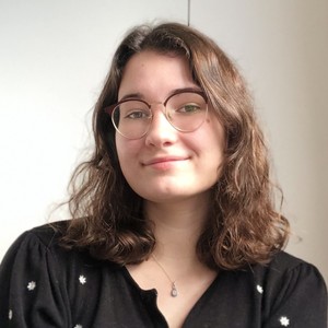 Léa - Prof de maths - Edinburgh